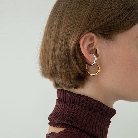 18k Gold Plated Two Tone Earrings - Picture 8 of 9